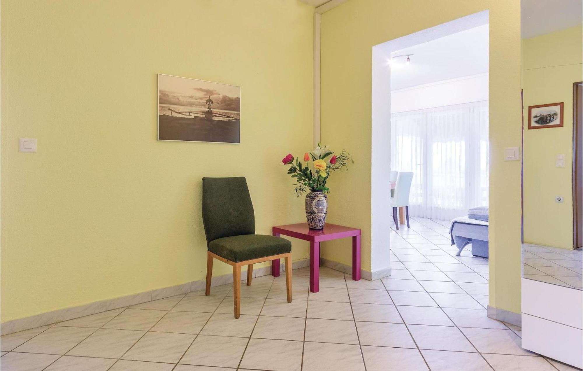 4 Bedroom Beautiful Apartment In Štinjan Екстериор снимка